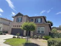 Building Photo - 1563 Silver Shadow Dr