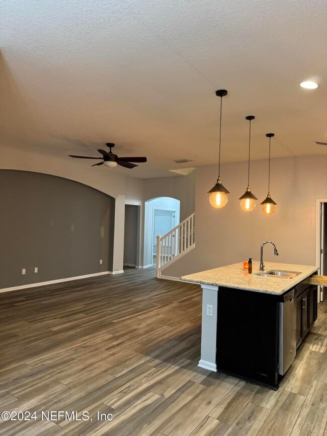 Building Photo - 94267 Woodbrier Cir
