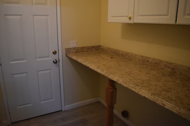 Building Photo - 4790 Winona Way