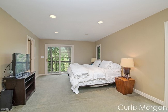 Building Photo - 3 br, 3.5 bath House - 201 Honey Creek Ave NE