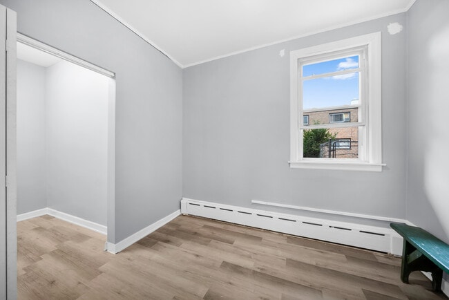 Building Photo - 4227 S Harlem Ave