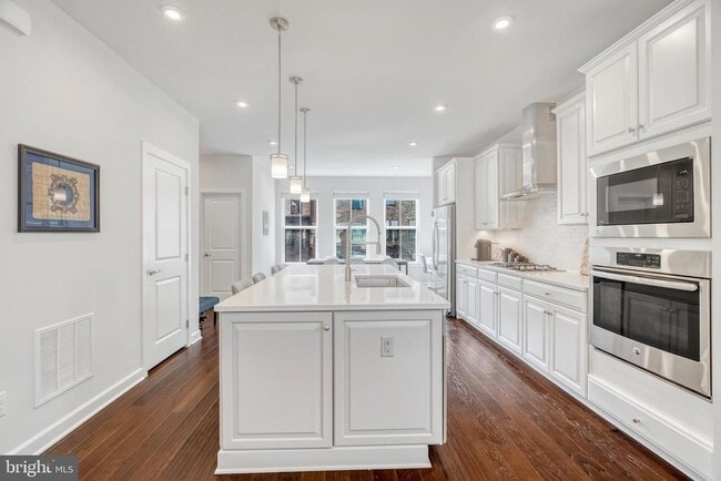 Building Photo - 9339 Lemon Mint Ct