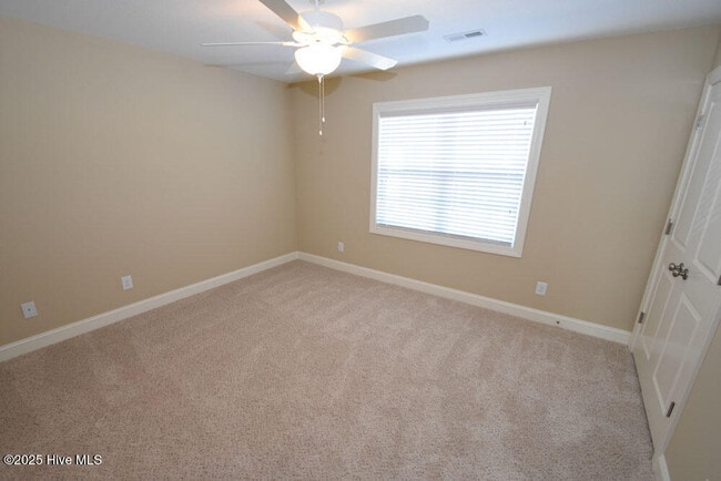 Building Photo - 120 Chandler Dr