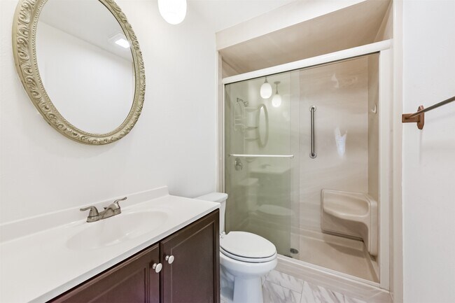 Building Photo - 5402 Dunnethead Dr