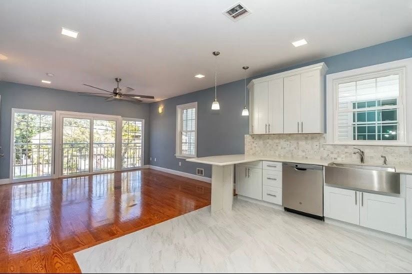 Building Photo - 210 Terrace Ave