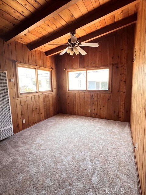 Building Photo - 429 1st St