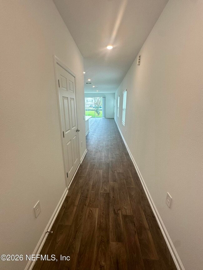 Building Photo - 12725 Whelan Ave