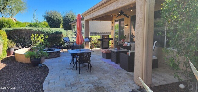 Building Photo - 27244 W Potter Dr