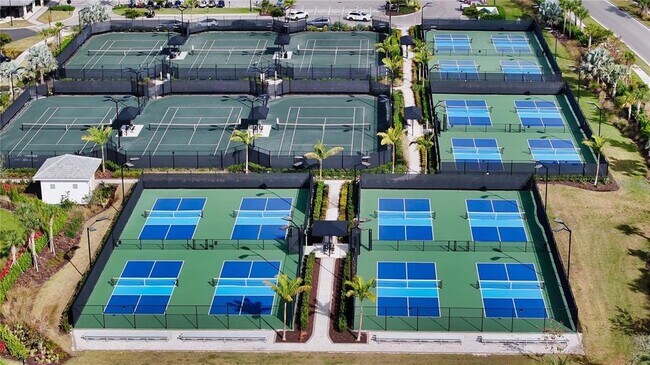 Building Photo - 3016 Formia Ct