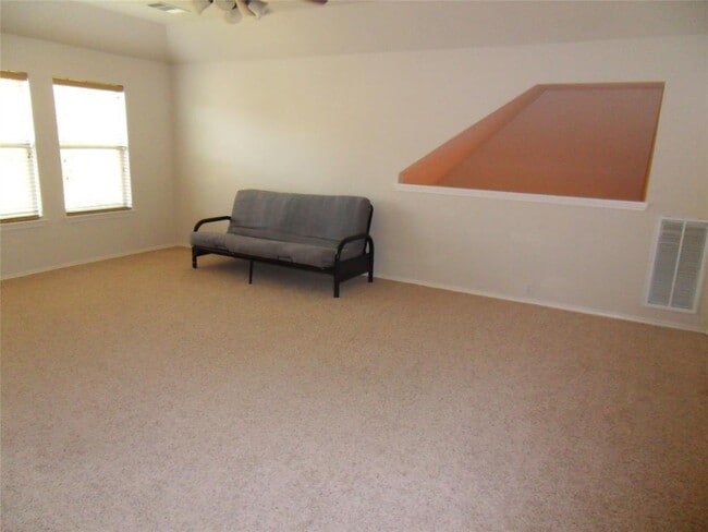 Building Photo - 524 Carismatic Ln