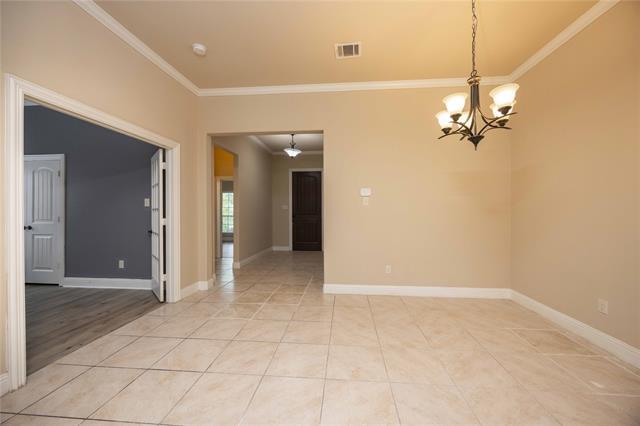 Building Photo - 10500 Musketball Pl