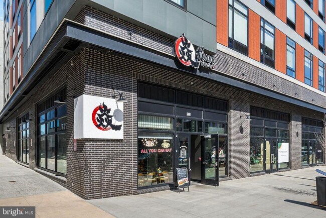 Building Photo - 255 W Falls Station Blvd