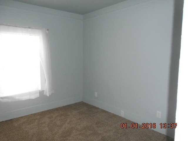 Building Photo - 2bd 1ba Home Washer and Dryer
