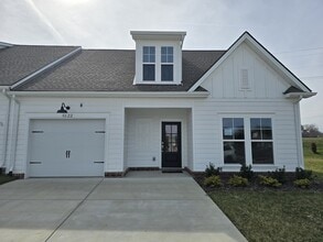 Building Photo - 5122 Park Cir