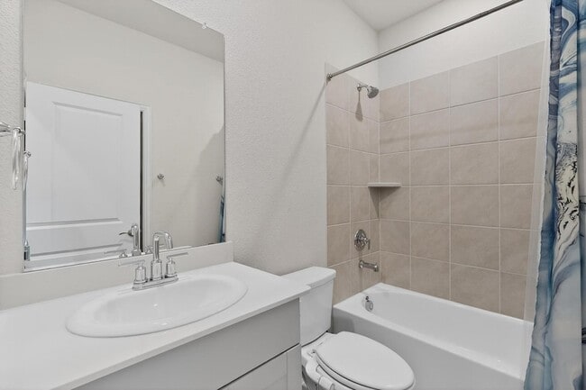 Building Photo - 2927 Brittlebush Dr