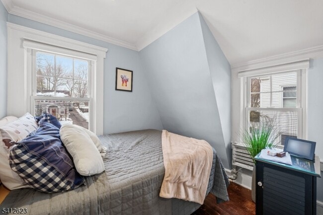 Building Photo - 92 Myrtle Ave