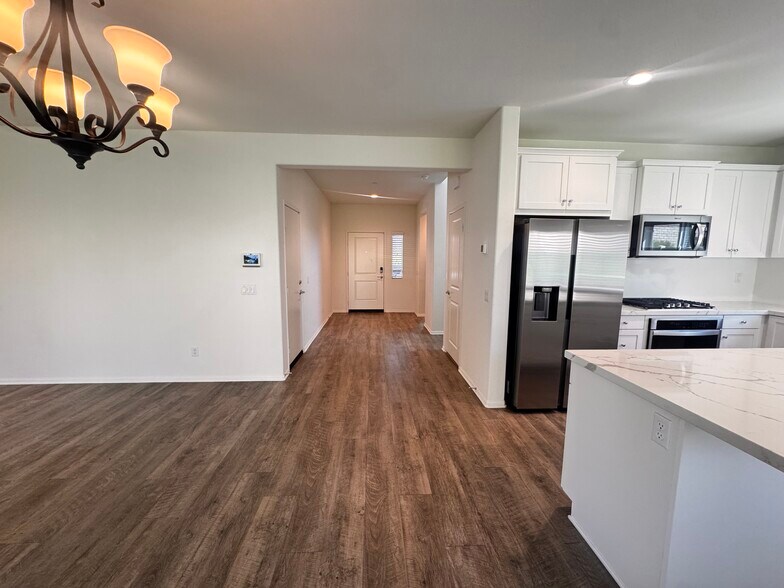 Building Photo - 24054 Kerrigan Dr