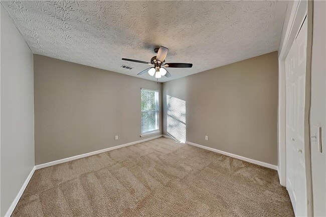 Building Photo - 5796 Shoal Creek Dr