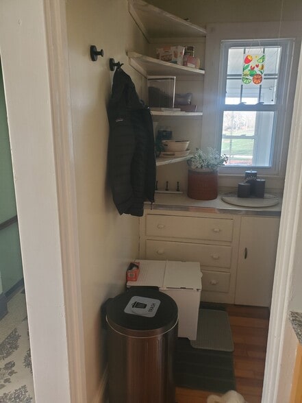 Pantry - 1416 Boulevard