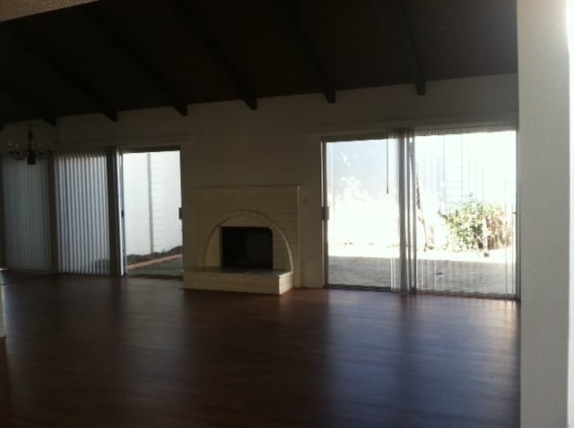 Building Photo - Great Salinas Two Bedroom House