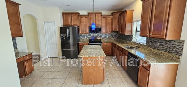 Building Photo - 2890 Spring Breeze Way