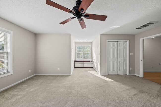 Building Photo - 3135 Lariat Ridge Dr