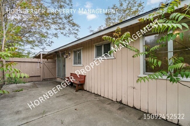 Building Photo - 1314 N Napa St