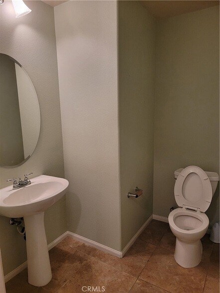 Building Photo - 30505 Canyon Hills Rd