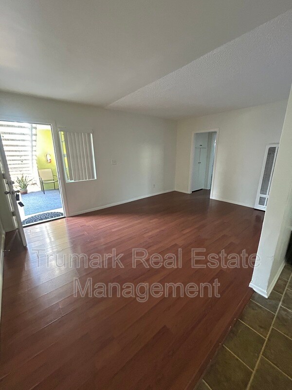 Building Photo - 5651 Cartwright Ave