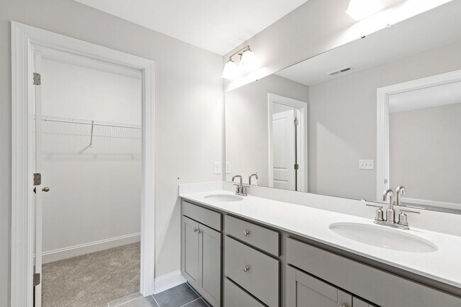 Building Photo - Spacious & Stylish 4BR Townhome in Wake Forest! Coming Soon — Showings Begin May 6!
