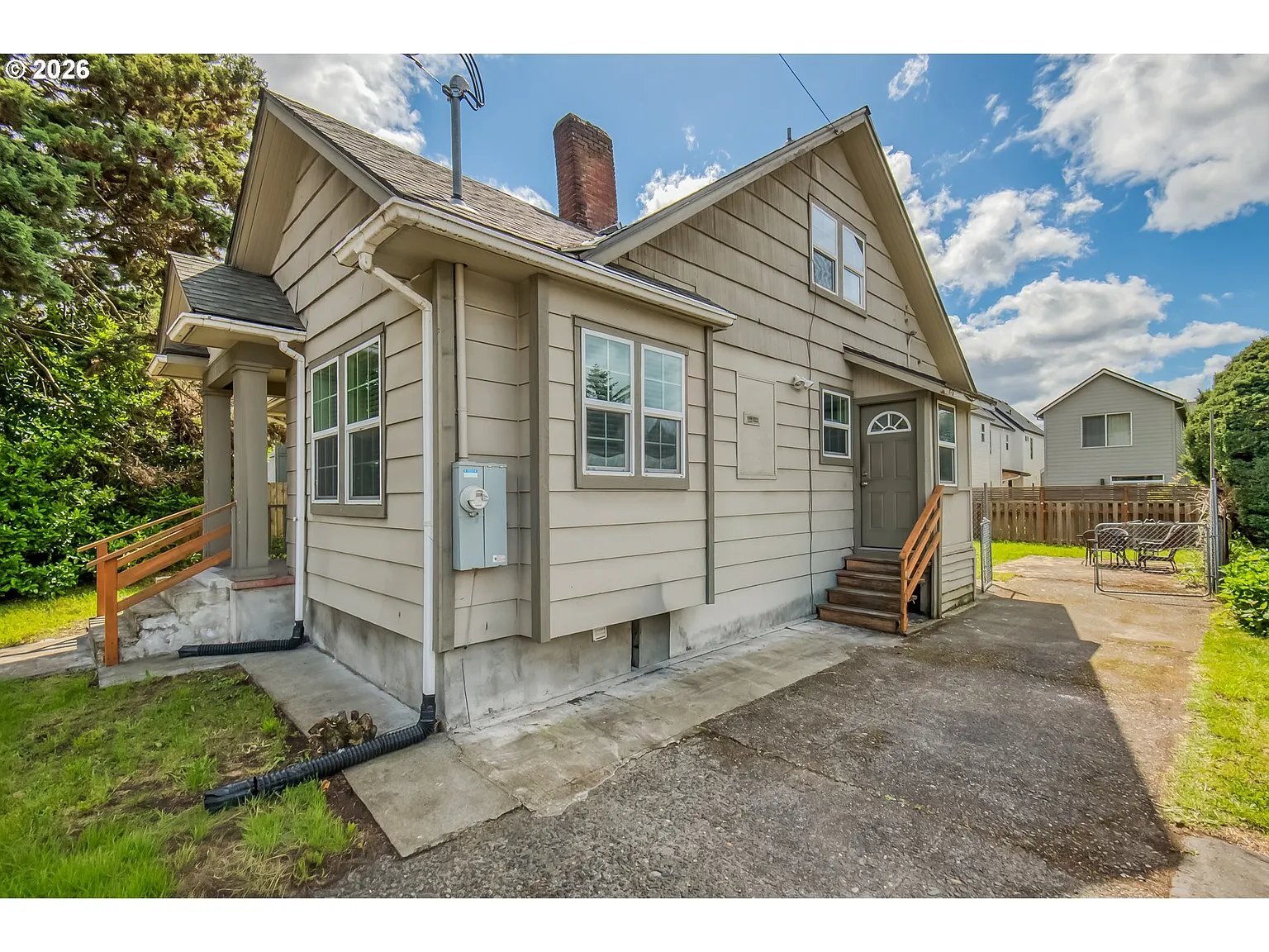 Building Photo - 3801 NE 82nd Ave