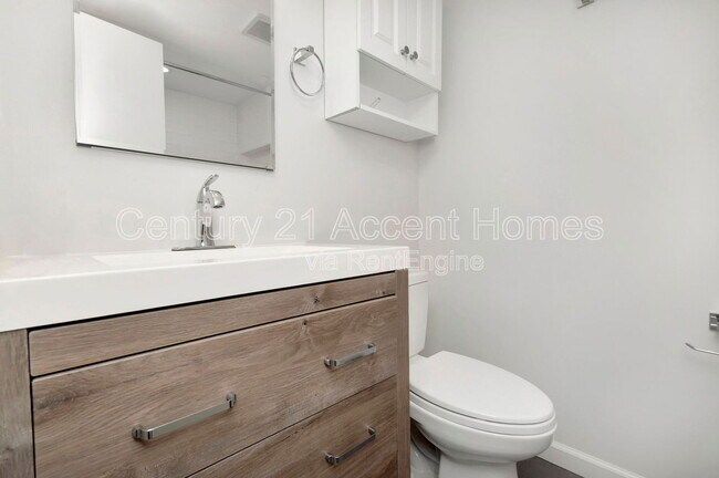 Building Photo - 5026 23rd St S