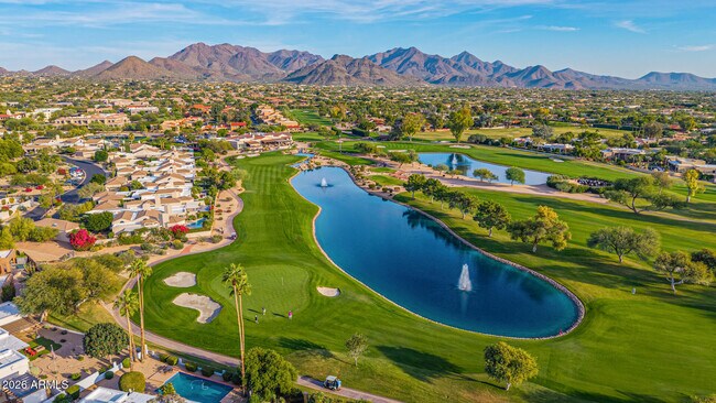 Building Photo - 8406 E Calle Buena Vista