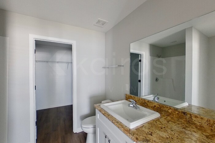 Building Photo - 104 Cottage Grove Rd