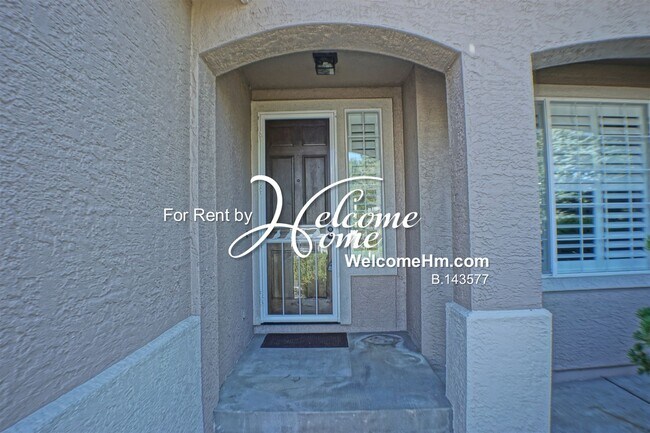 Building Photo - 4742 Village Green Pkwy