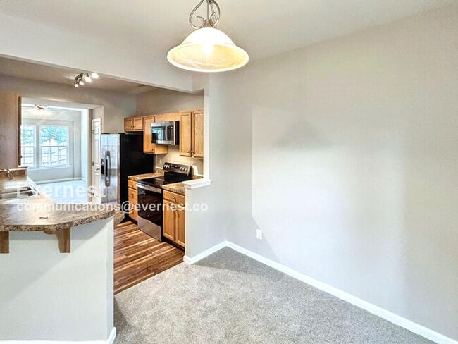 Building Photo - 125 Colter Dr