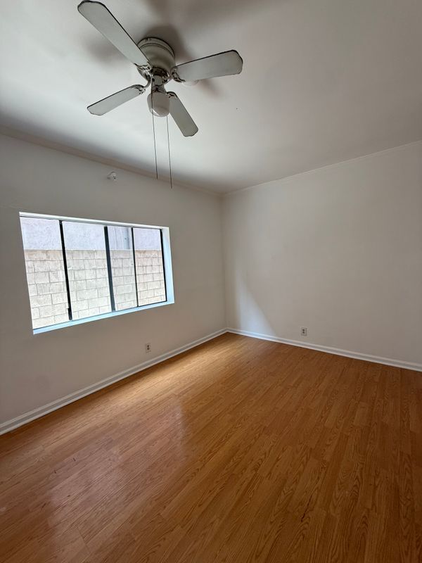 Building Photo - 1816 N Gramercy Pl