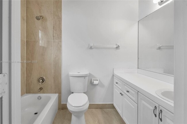 Building Photo - 865 SW 6th St