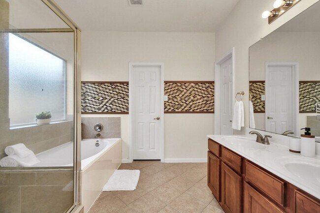 Building Photo - 2626 Orchard Creek Ln