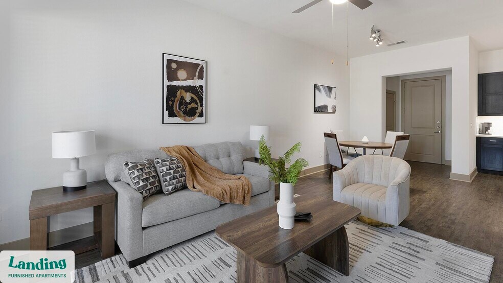 Primary Photo - 5005 Galleria Dr