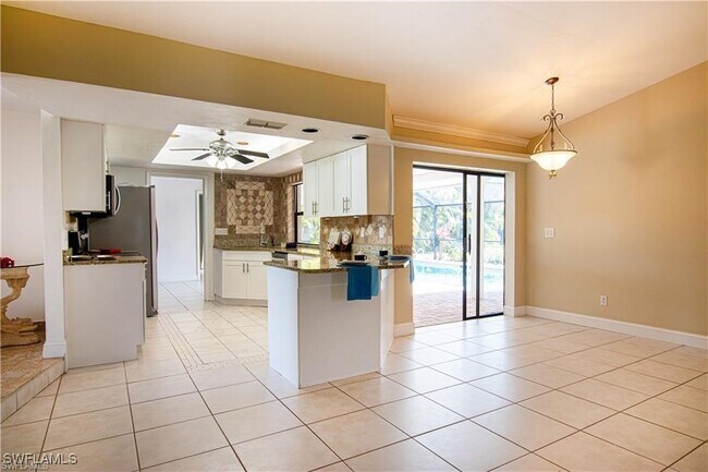 Building Photo - 6113 Deer Run