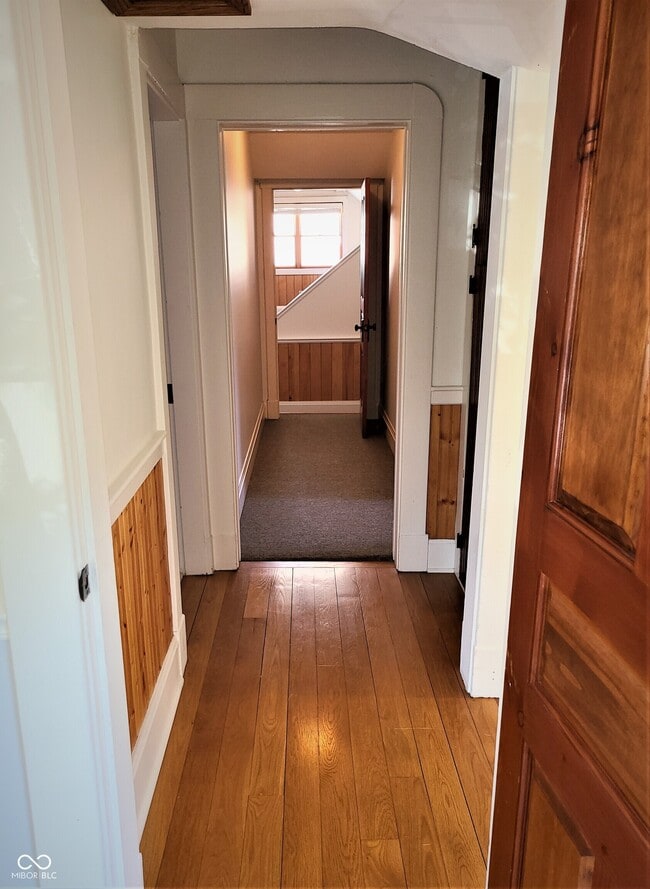 Building Photo - 131 1st Ave NW