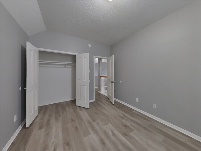 Building Photo - 7506 Parkcross Pl