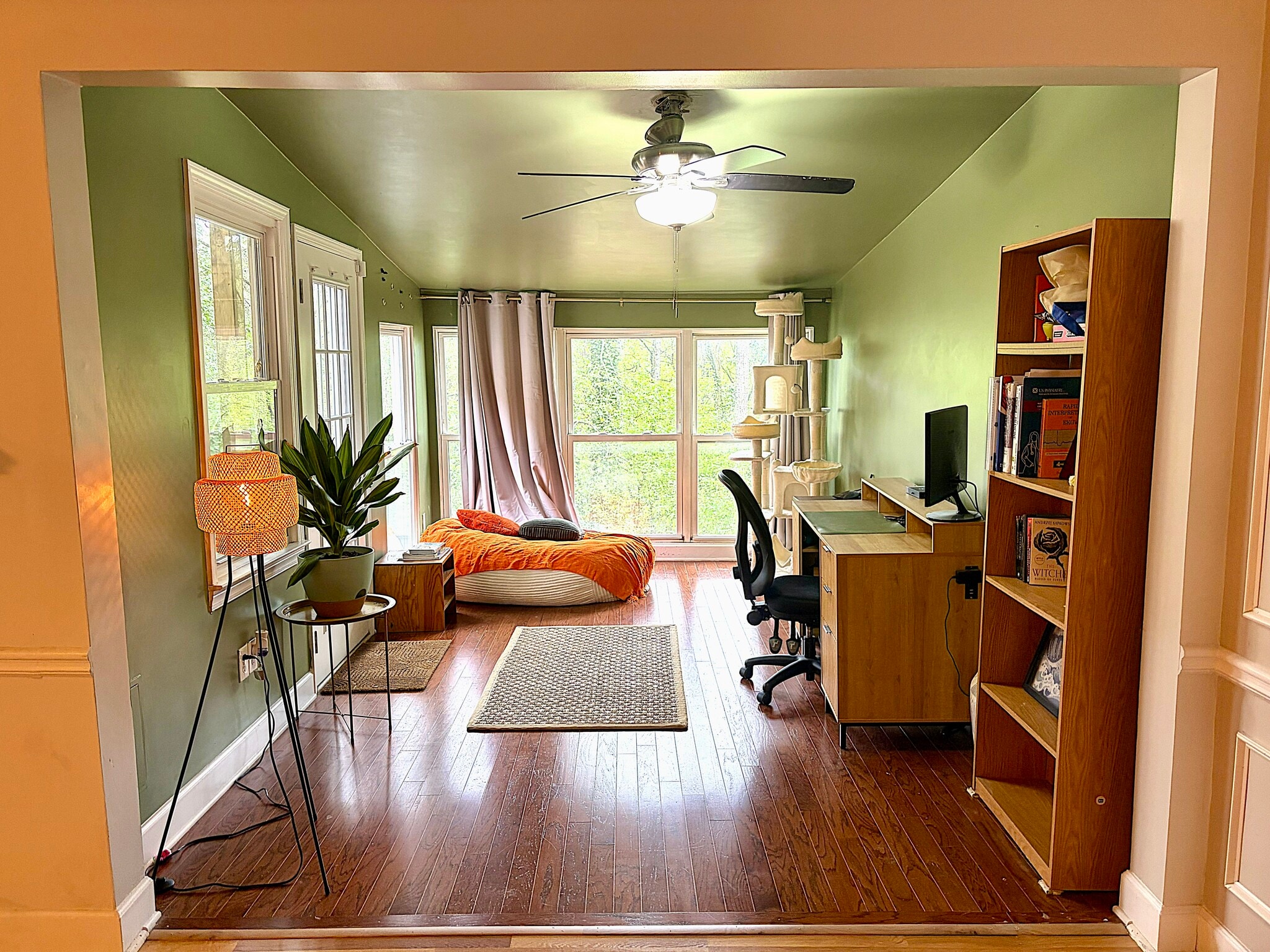 Sunroom 1 - 1330 Poplar Pointe SE