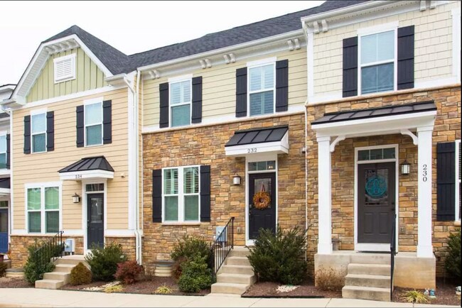 Building Photo - 232 Pebble Beach Ct