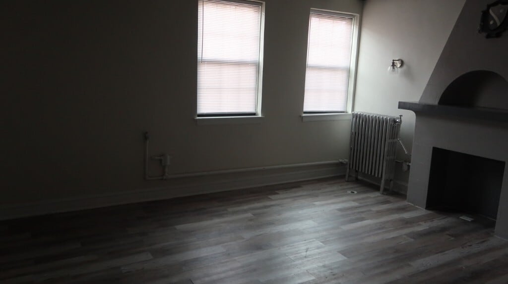 Building Photo - 5301 N Ashland Ave