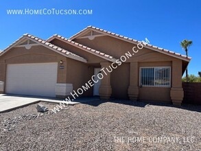 Building Photo - 9640 E Mt Baldy Way