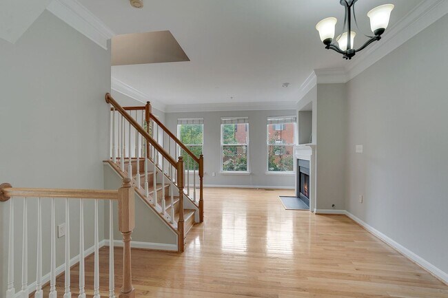 Building Photo - COMING SOON - Great 4 level end unit TH in...
