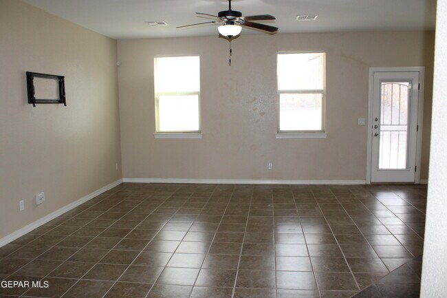 Building Photo - 13226 Emerald River St
