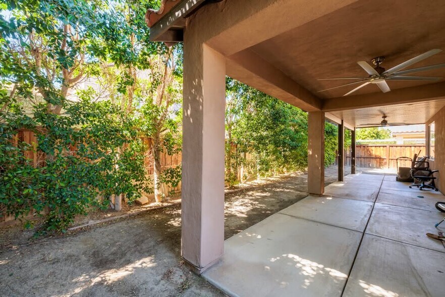 Building Photo - 50369 San Solano Rd
